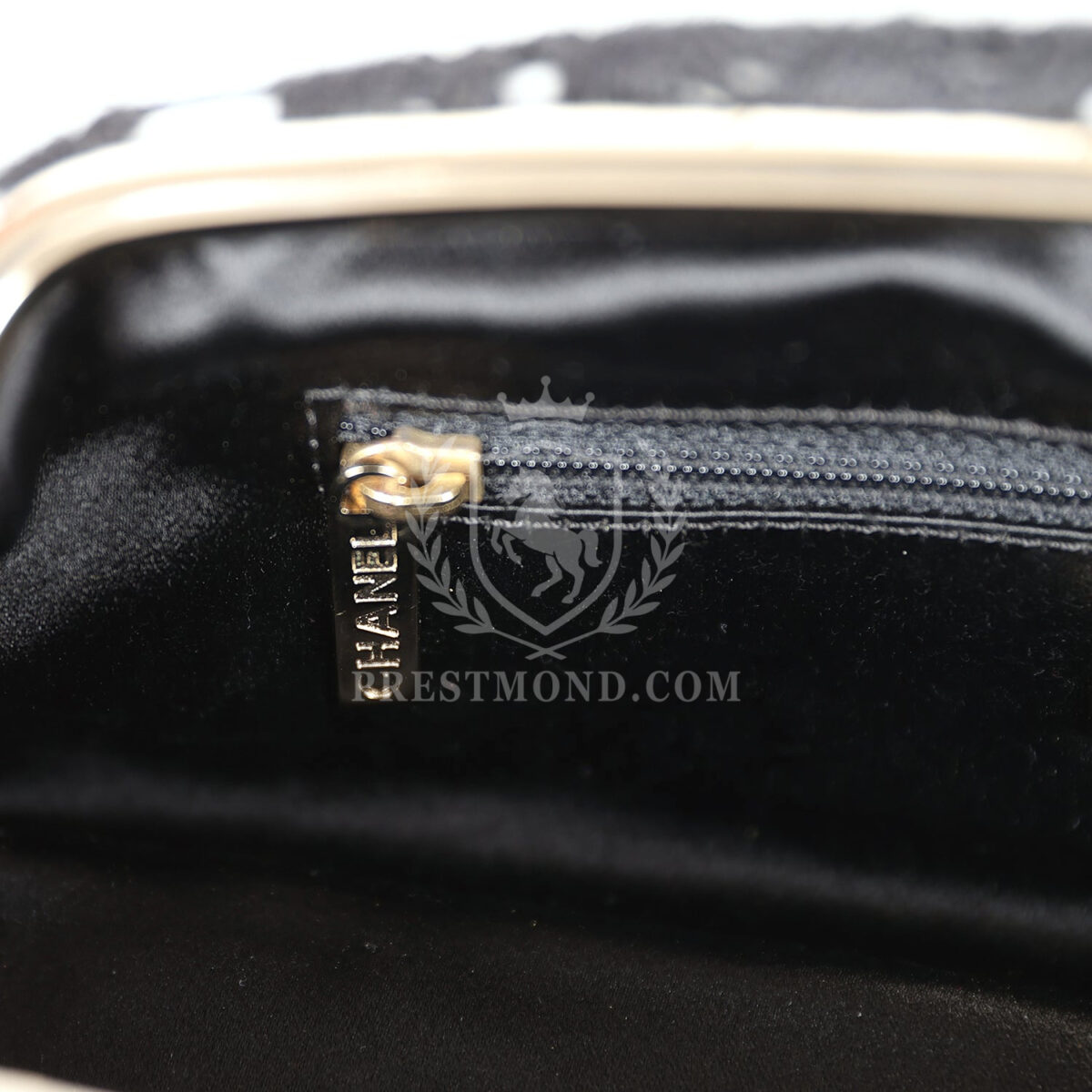 Chanel Clutch Black and White Floral Lace Gold Hardware — изображение 10