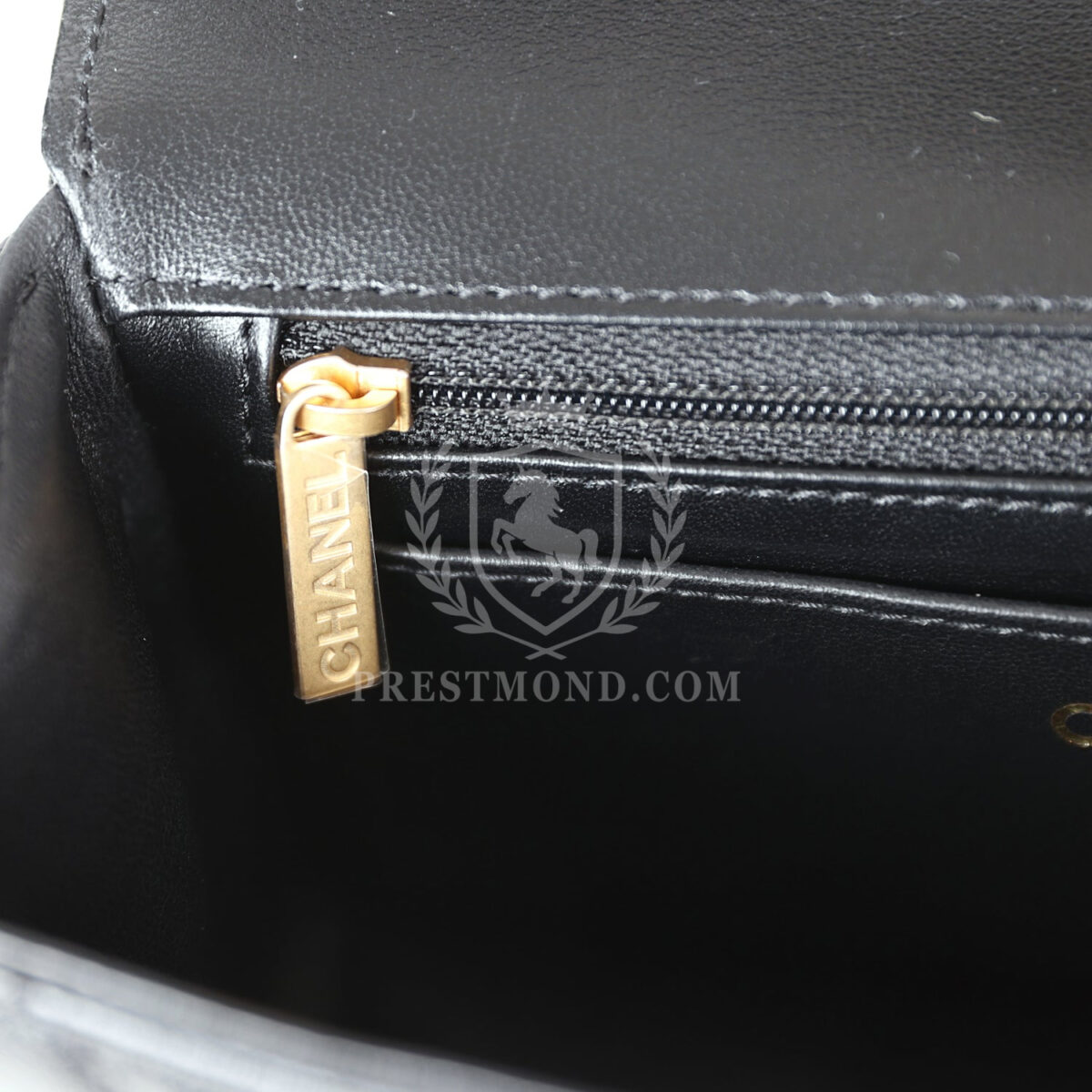 Chanel Mini Rectangular Flap with Top Handle Black Lambskin Antique Gold Hardware — изображение 11