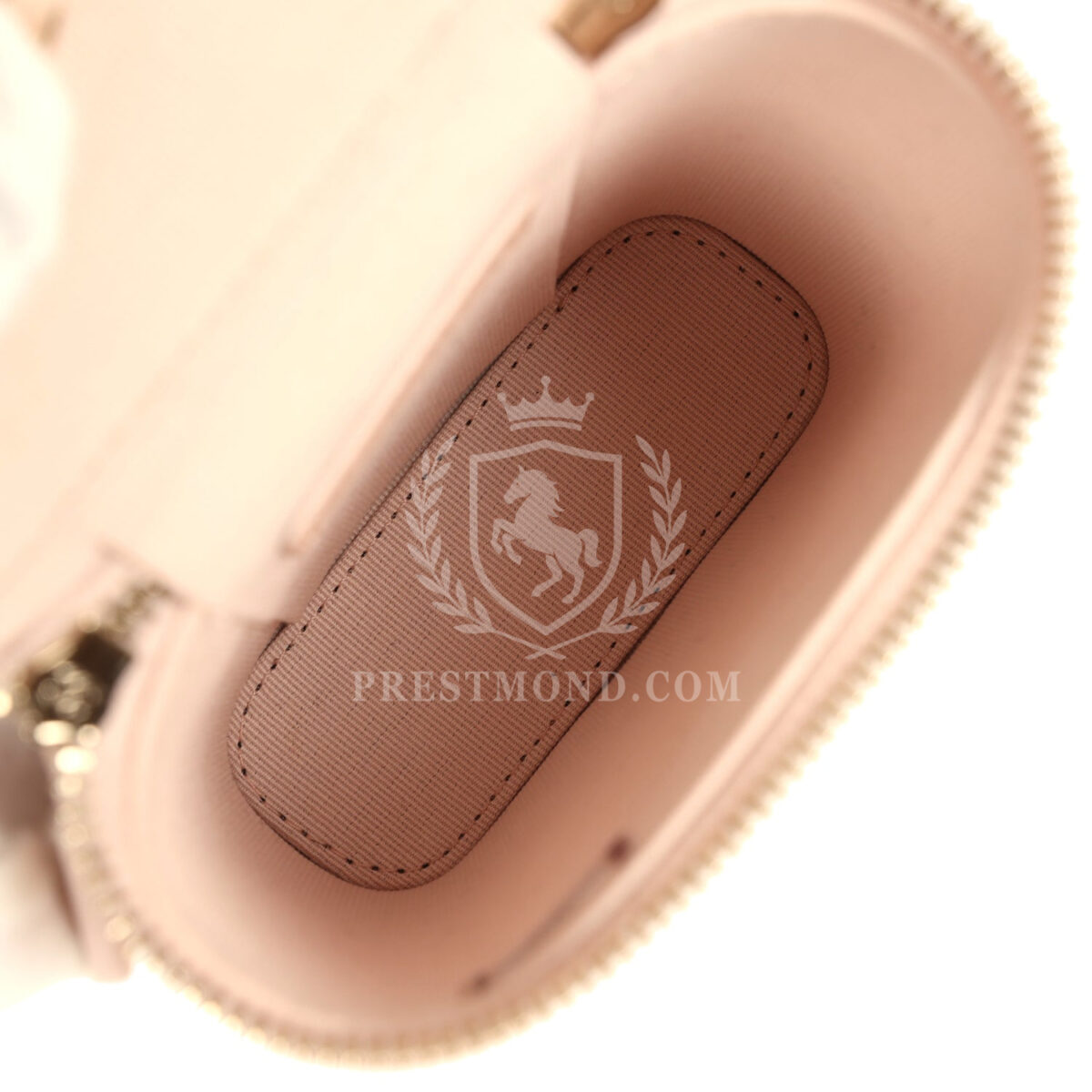 Chanel Mini Clutch Vanity Bag Beige Caviar Light Gold Hardware — изображение 8