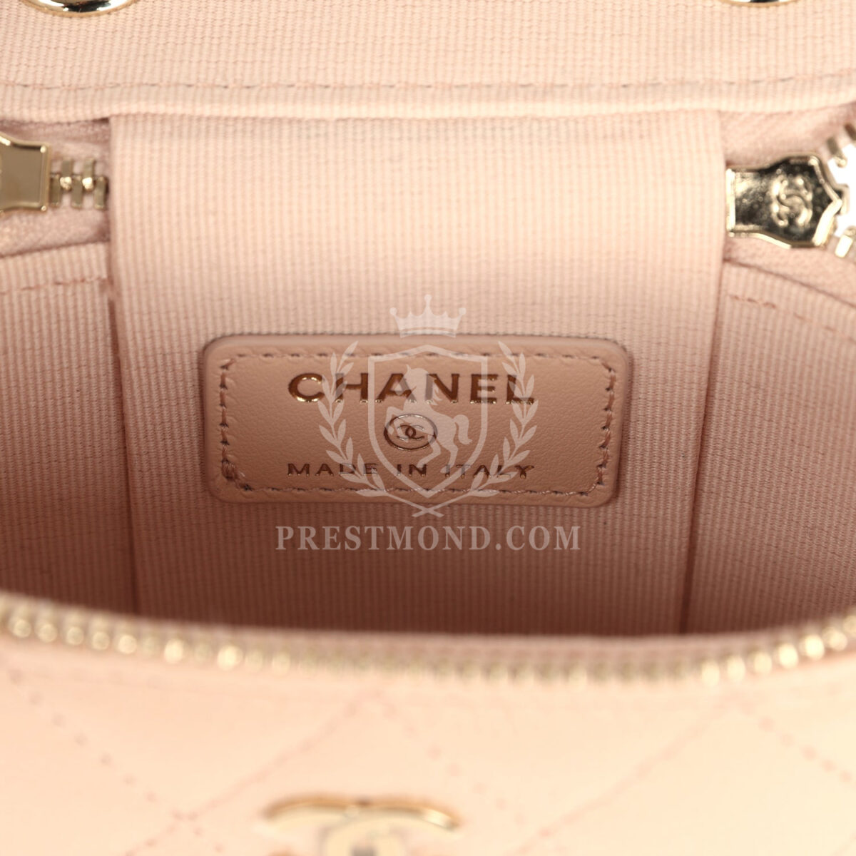 Chanel Mini Clutch Vanity Bag Beige Caviar Light Gold Hardware — изображение 9
