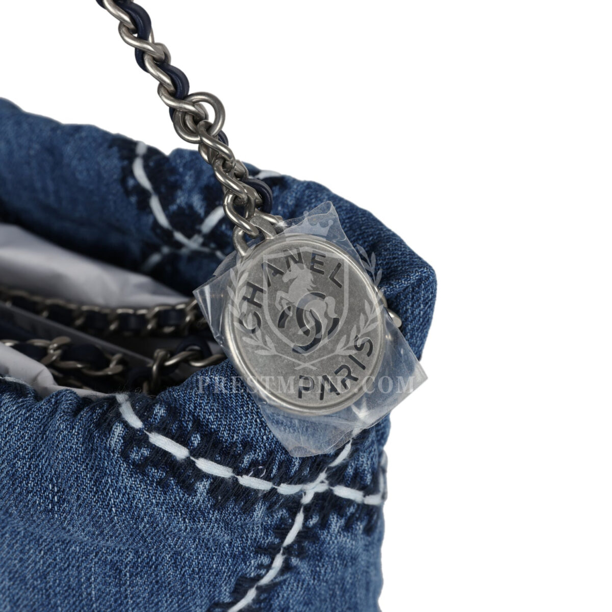 Chanel Mini 22 Bag Blue Stitched Denim Silver Hardware — изображение 6