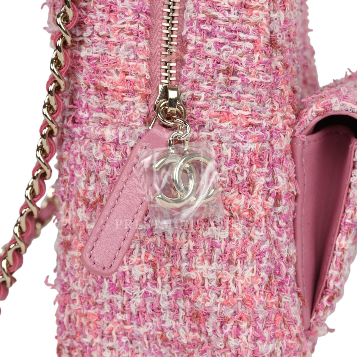 Chanel Mini Phone Holder Backpack with Chain Pink Multicolor Tweed Light Gold Hardware — изображение 4