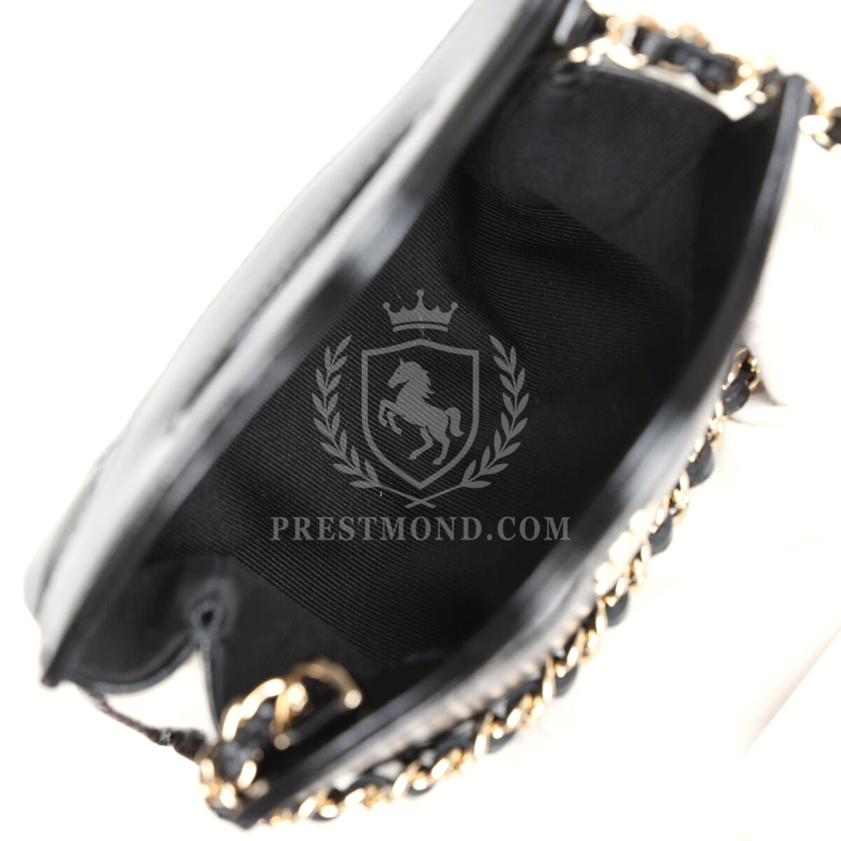 Chanel Micro 31 Shopper Black Shiny Lambskin Light Gold Hardware — изображение 8
