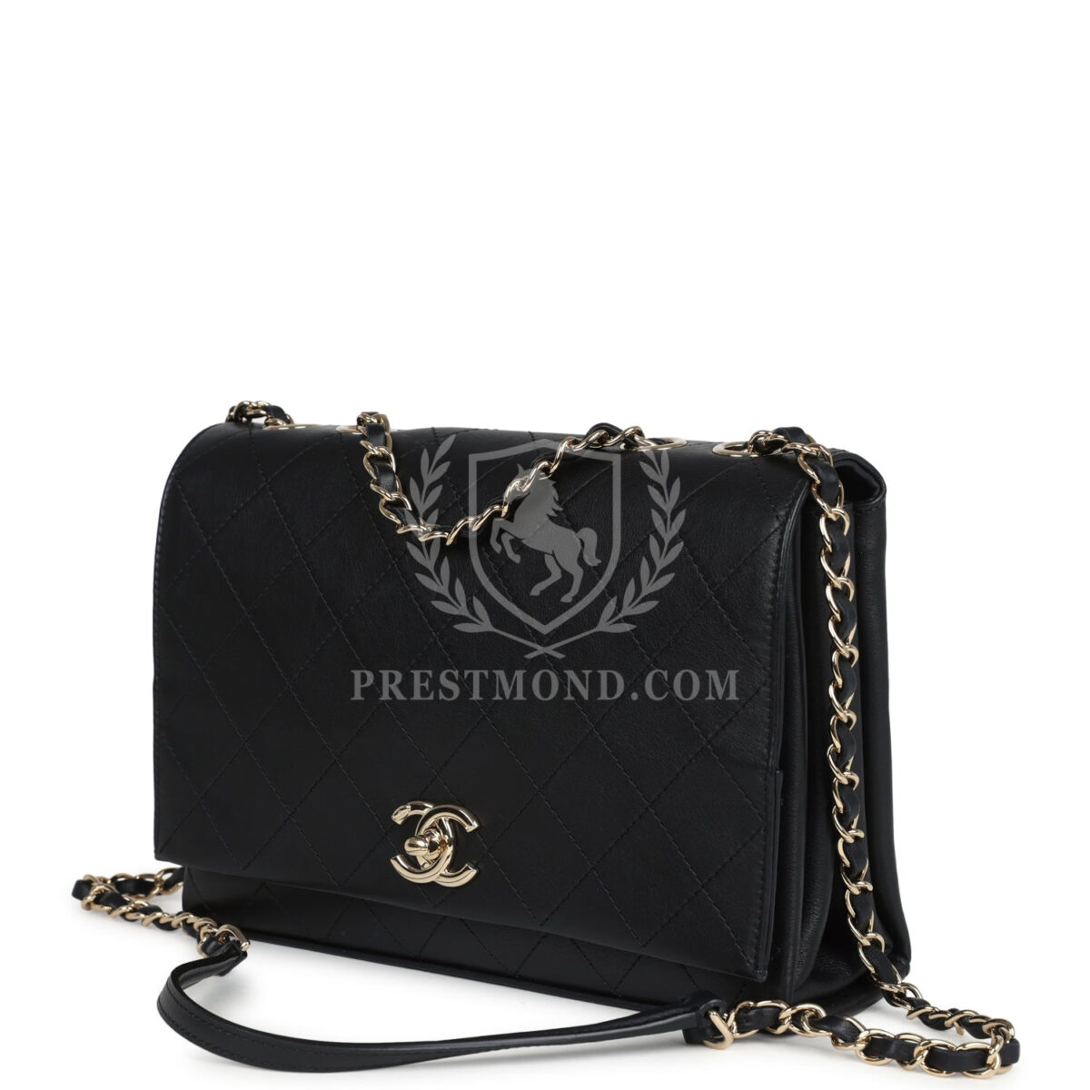 Chanel Flap Bag Black Calfskin Light Gold Hardware — изображение 3