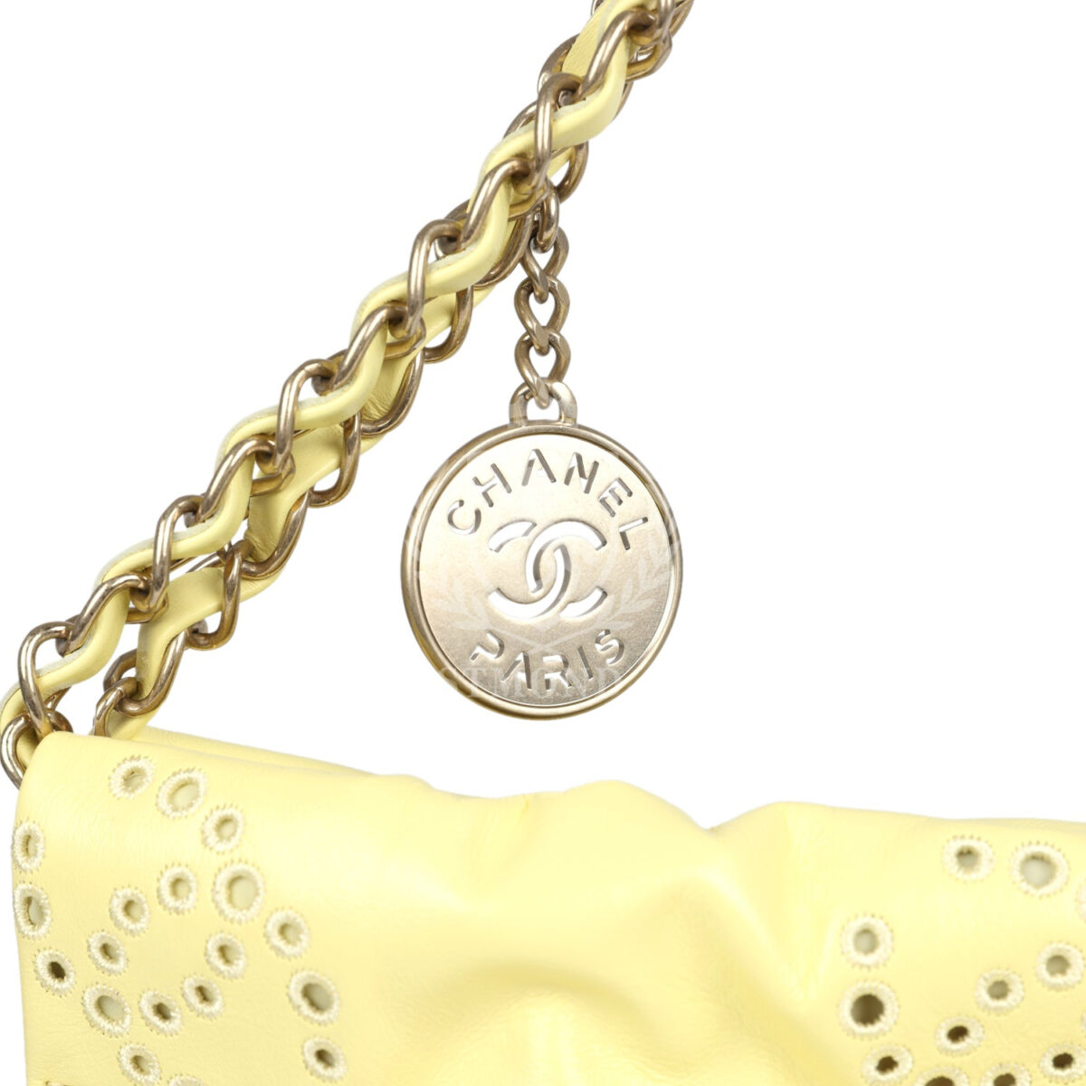 Chanel Small 22 Bag Yellow Shiny Calfskin Brushed Gold Hardware — изображение 6