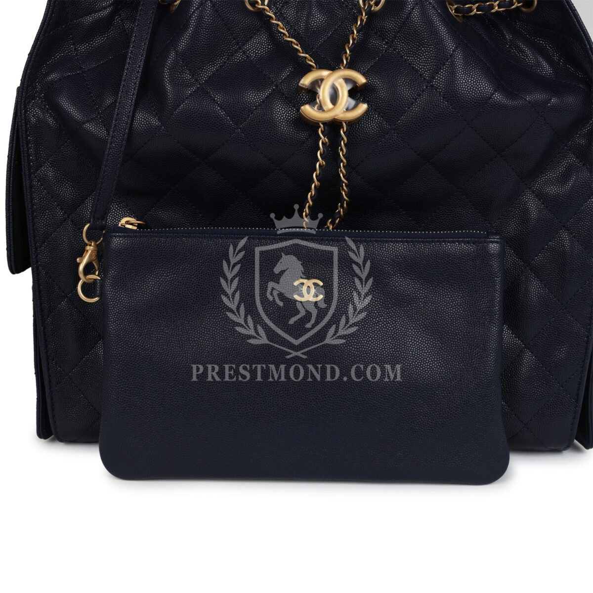 Chanel Medium 25 Hobo Bag Dark Navy Caviar Antique Gold Hardware — изображение 9