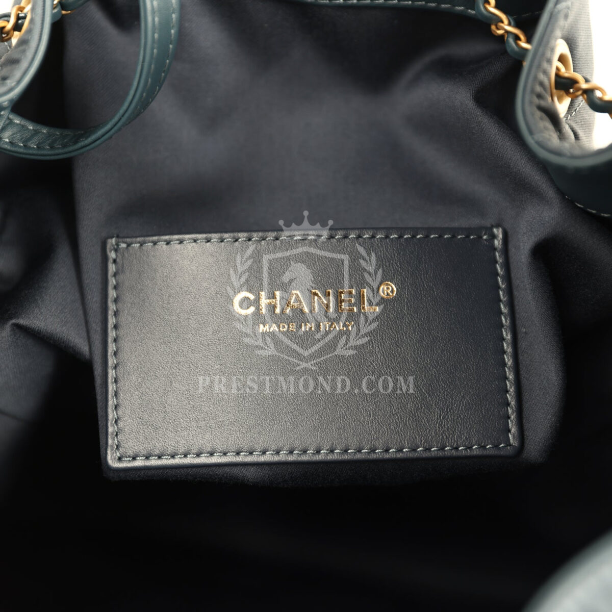 Chanel Medium 25 Hobo Bag Dark Blue Toile Canvas Antique Gold Hardware — изображение 10
