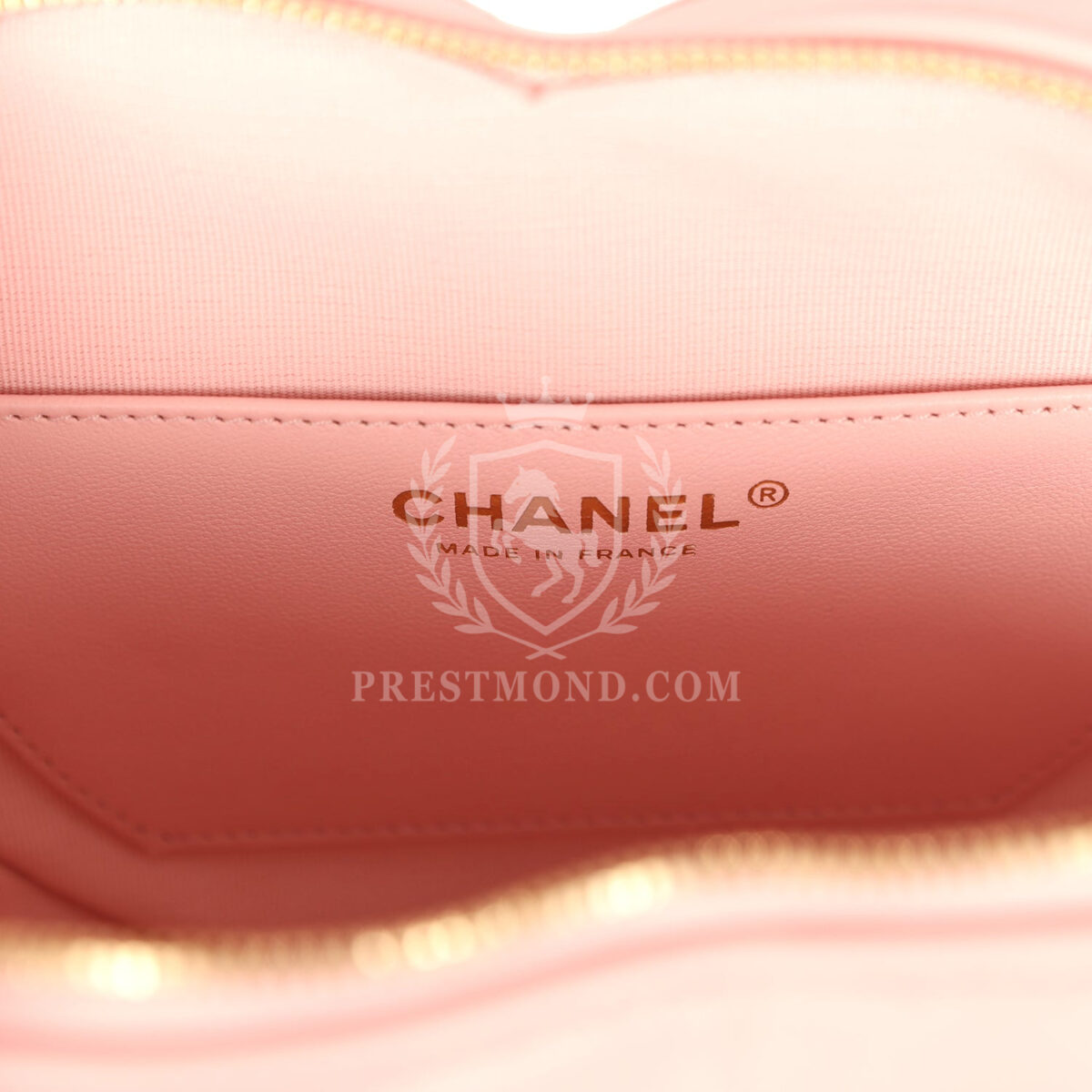 Chanel CC In Love Large Heart Bag with Chain Light Pink Lambskin Light Gold Hardware — изображение 9