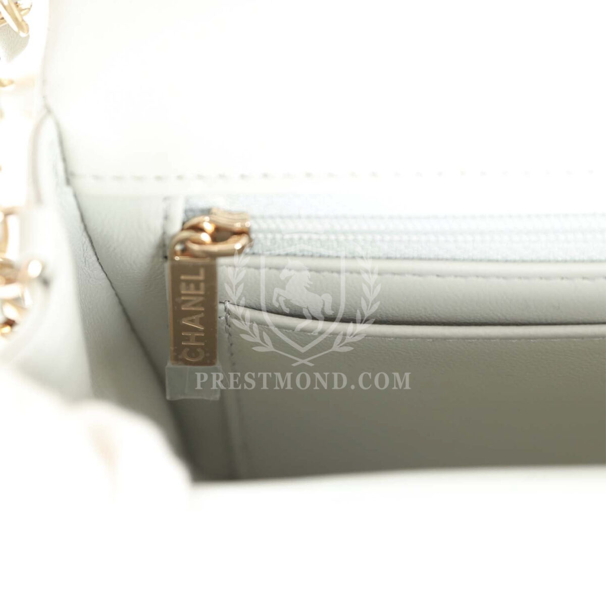 Chanel Mini Rectangular Flap Bag Light Grey Lambskin Light Gold Hardware — изображение 10