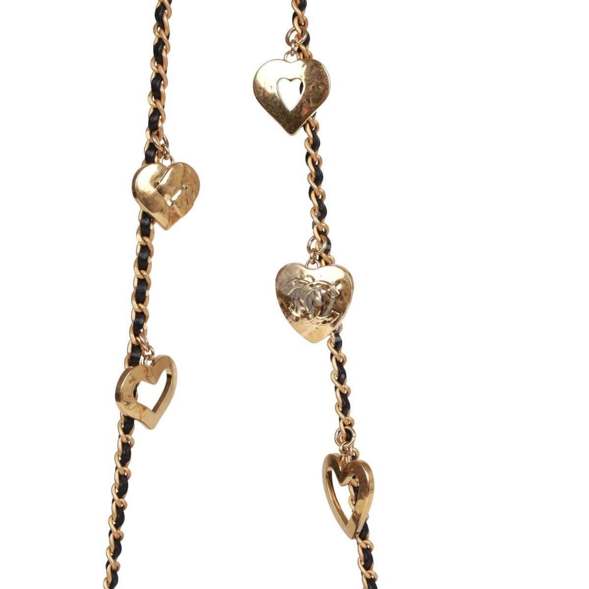 Chanel Mini Rectangular Heart Flap Bag Black Lambskin Aged Gold Hardware — изображение 8