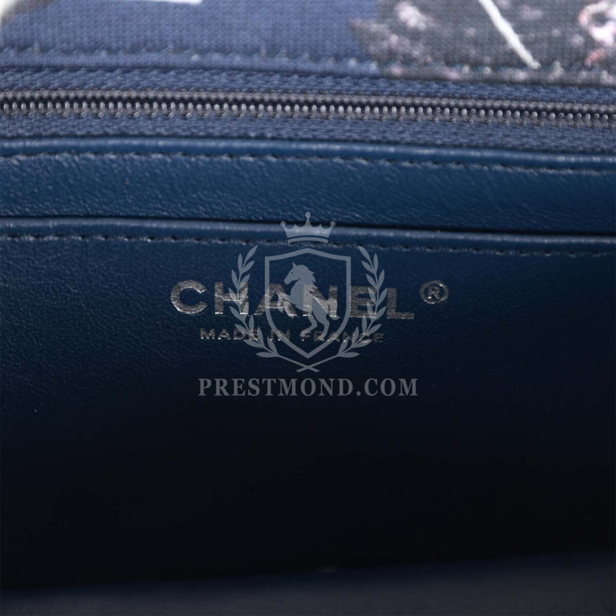 Chanel Mini Reissue 2.55 Flap Bag Navy Graffiti Jersey Ruthenium Hardware — изображение 8