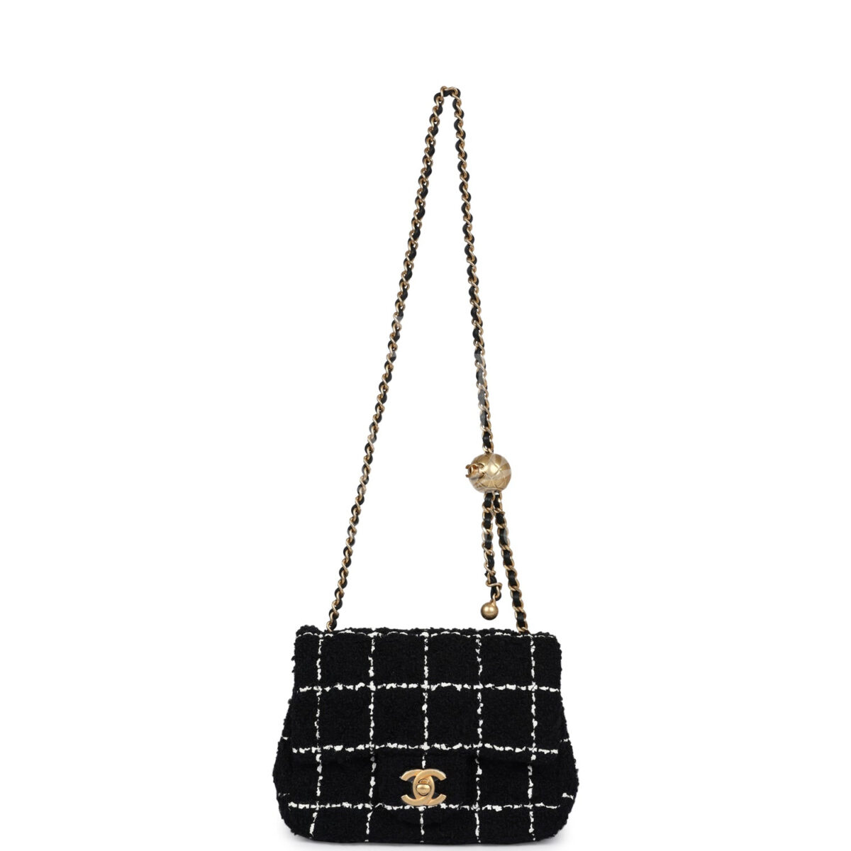 Chanel Mini Pearl Crush Square Flap Bag White and Black Tweed Antique Gold Hardware — изображение 6