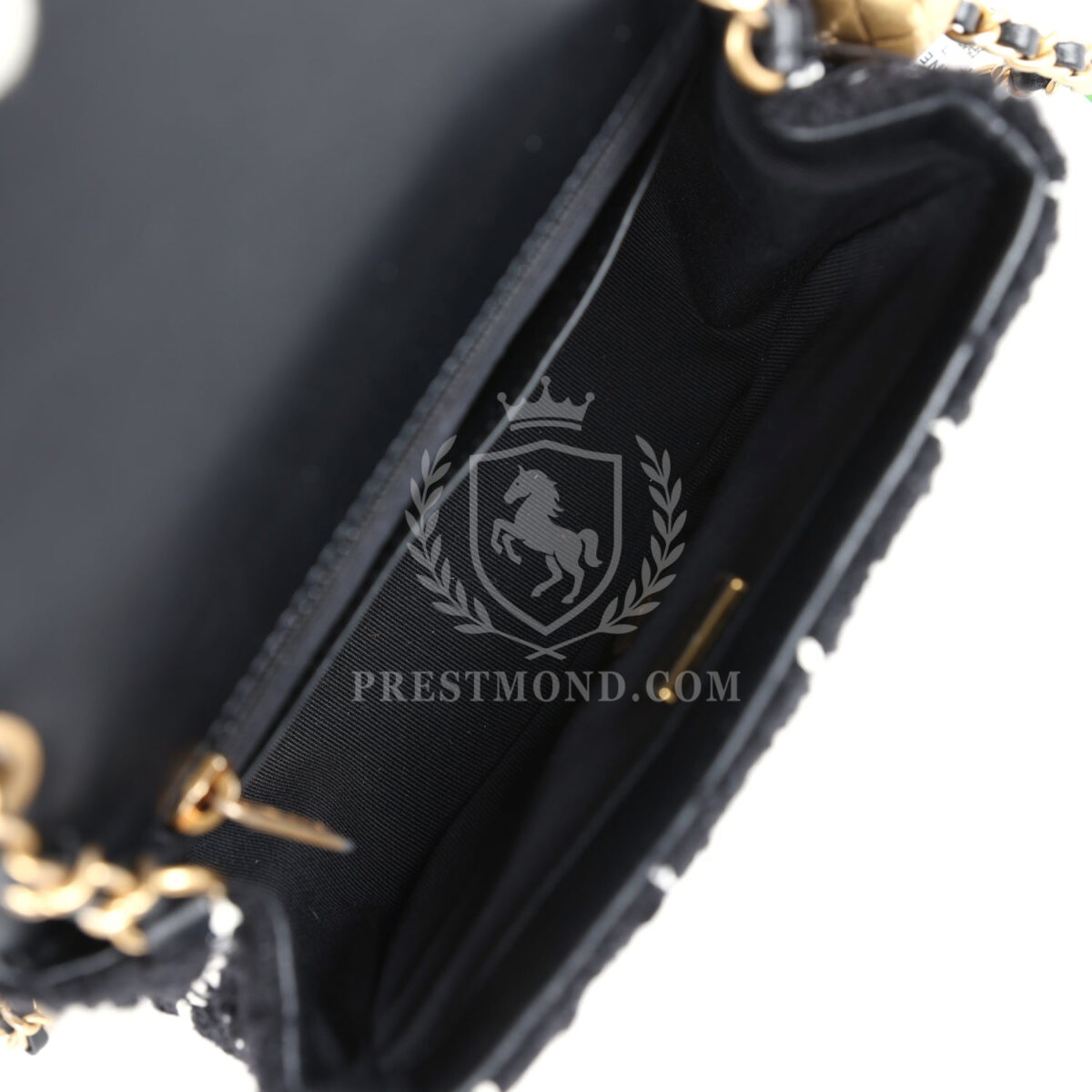 Chanel Mini Pearl Crush Square Flap Bag White and Black Tweed Antique Gold Hardware — изображение 8