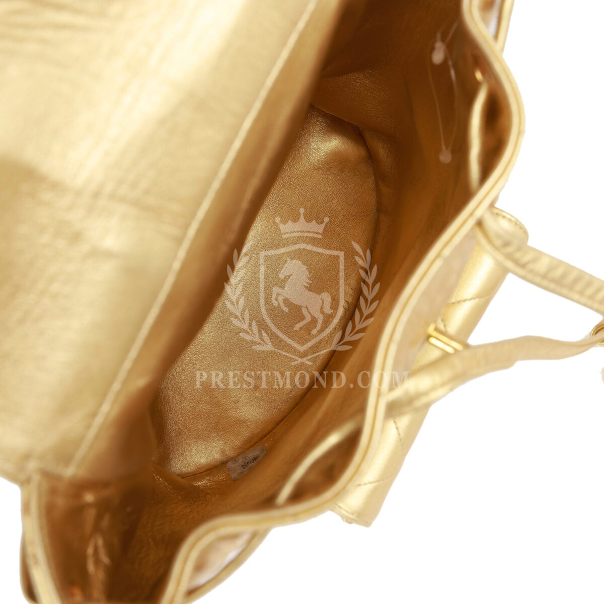 Vintage Chanel Duma Backpack Gold Metallic Lambskin Gold Hardware — изображение 8