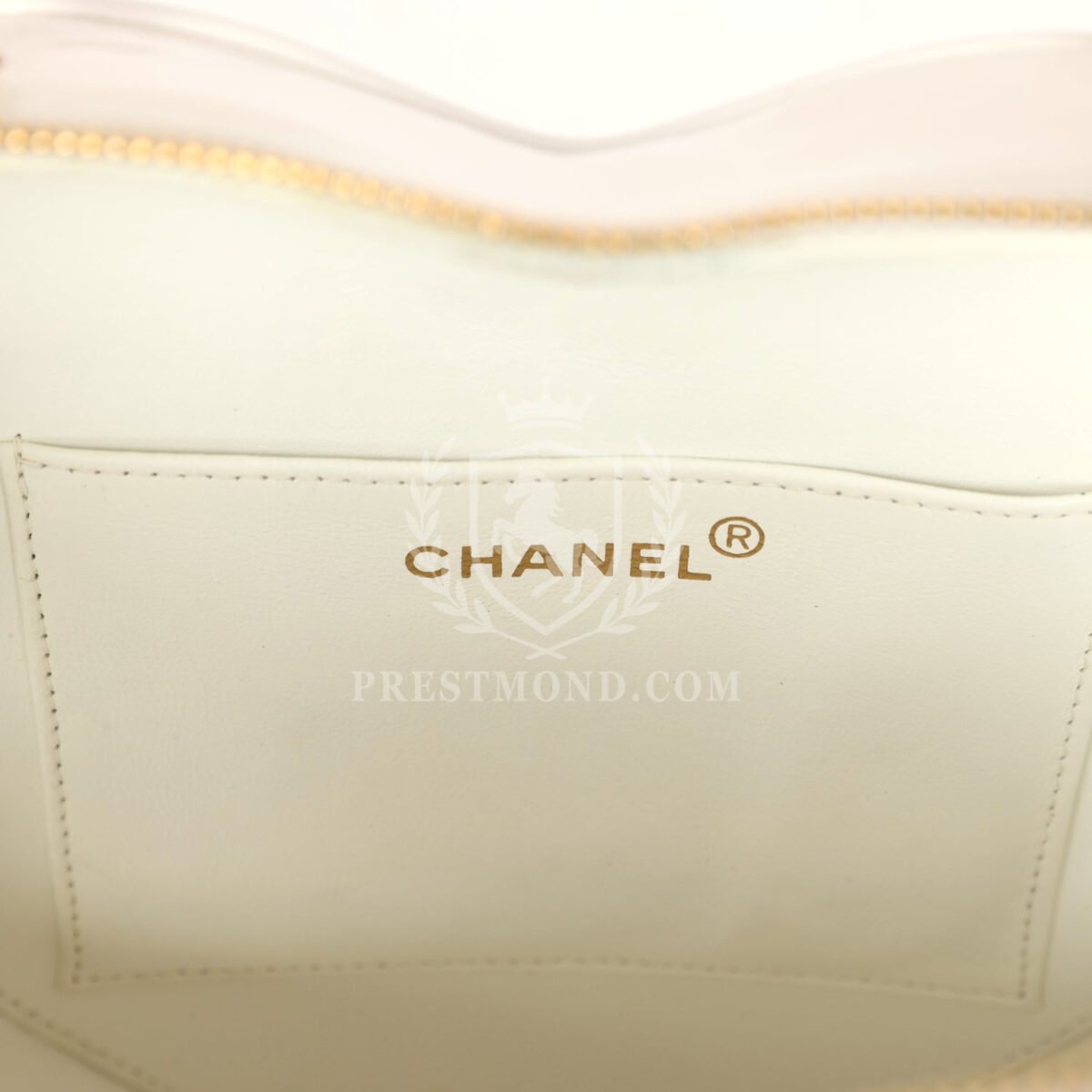 Vintage Chanel Heart Vanity Bag White and Black Patent Antique Gold Hardware — изображение 8
