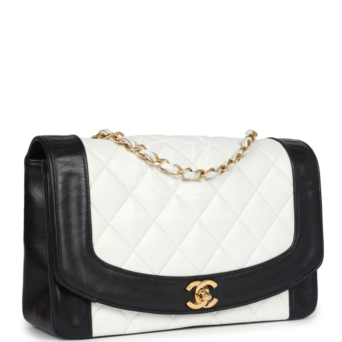 Vintage Chanel Medium Diana Flap Bag White and Black Lambskin Gold Hardware — изображение 2