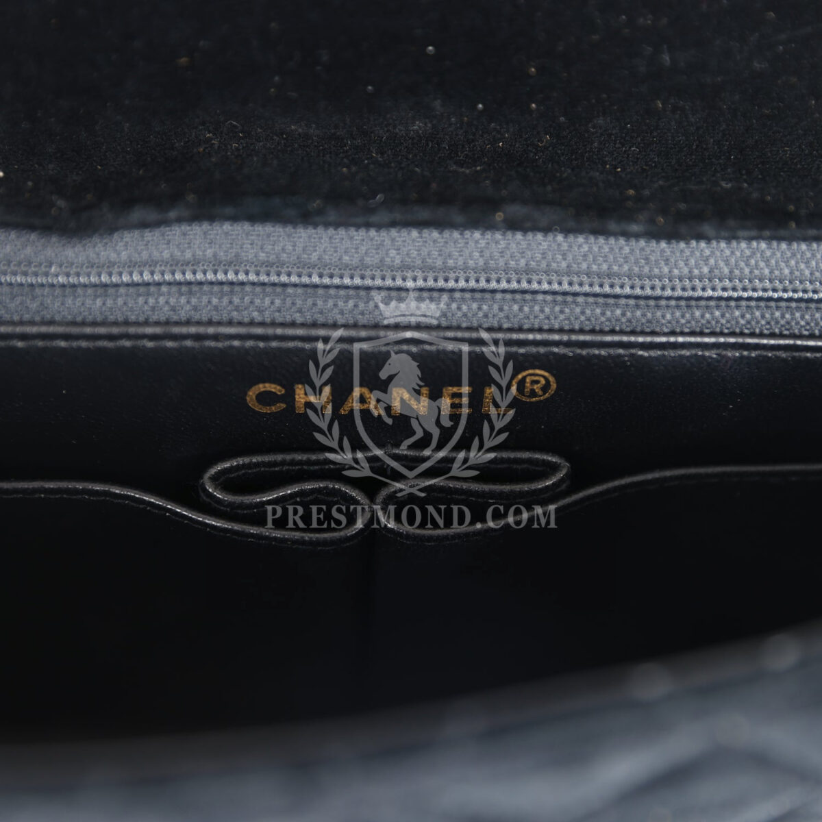 Vintage Chanel Medium Single Flap Bag with Magazine Holder Black Velvet Gold Hardware — изображение 11