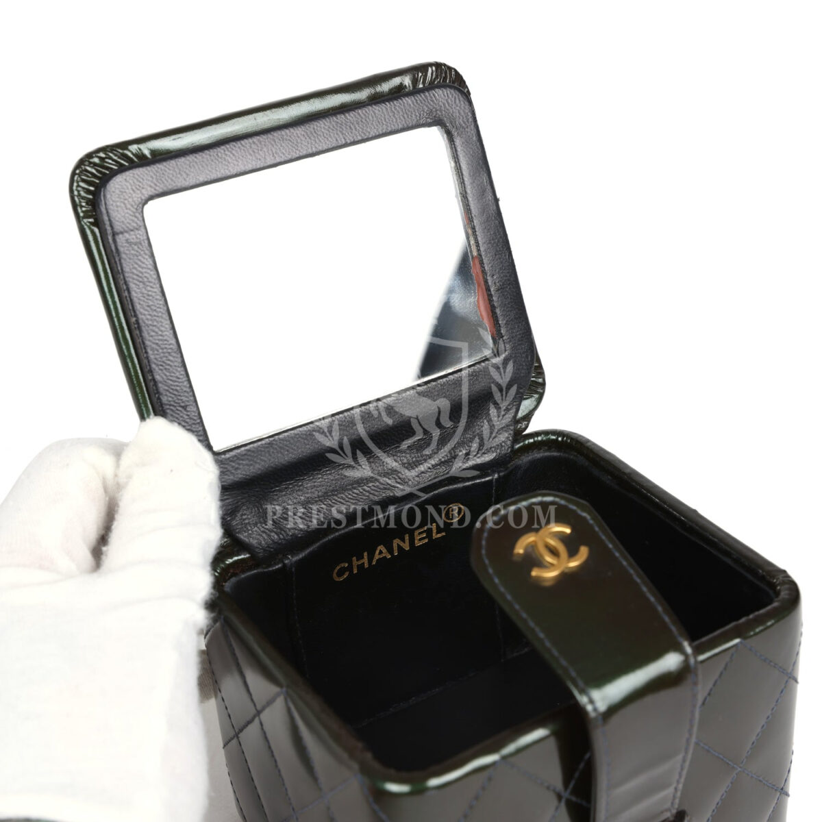 Vintage Chanel Mini Square Vanity Green Patent Antique Gold Hardware — изображение 8
