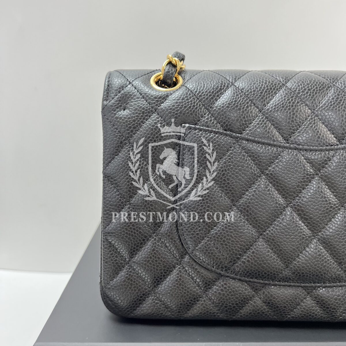 Chanel 11.12 Medium Classic Flap Bag — изображение 18