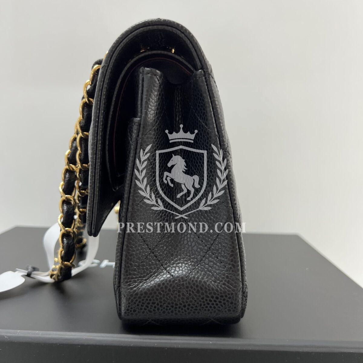 Chanel 11.12 Medium Classic Flap Bag — изображение 3