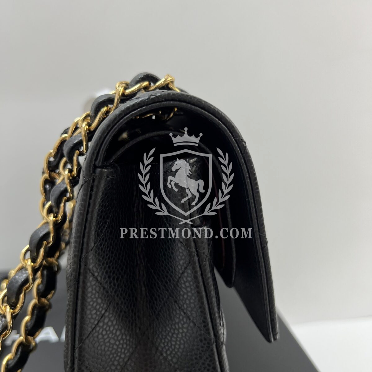 Chanel 11.12 Medium Classic Flap Bag — изображение 7
