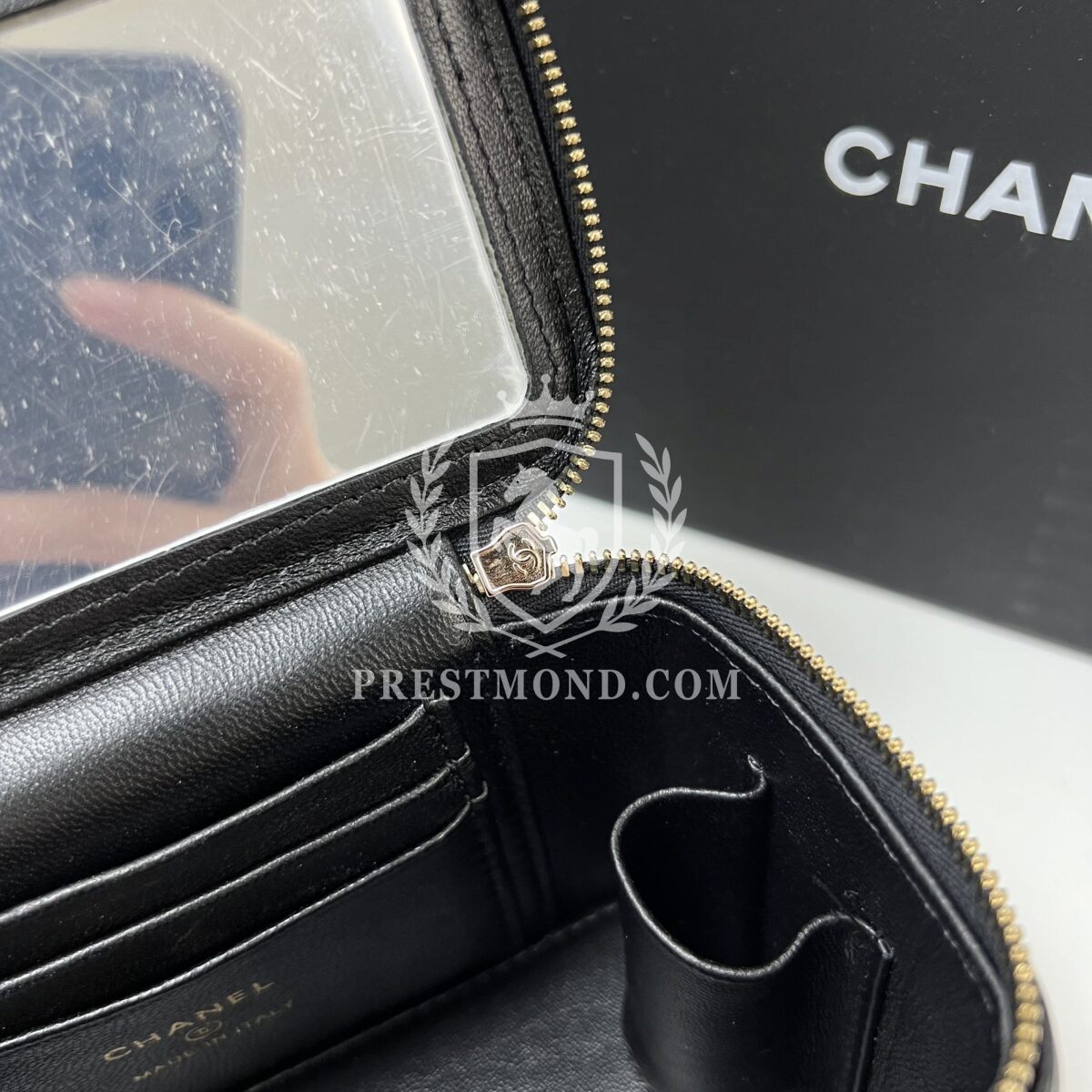 Chanel Vanity Case — изображение 10