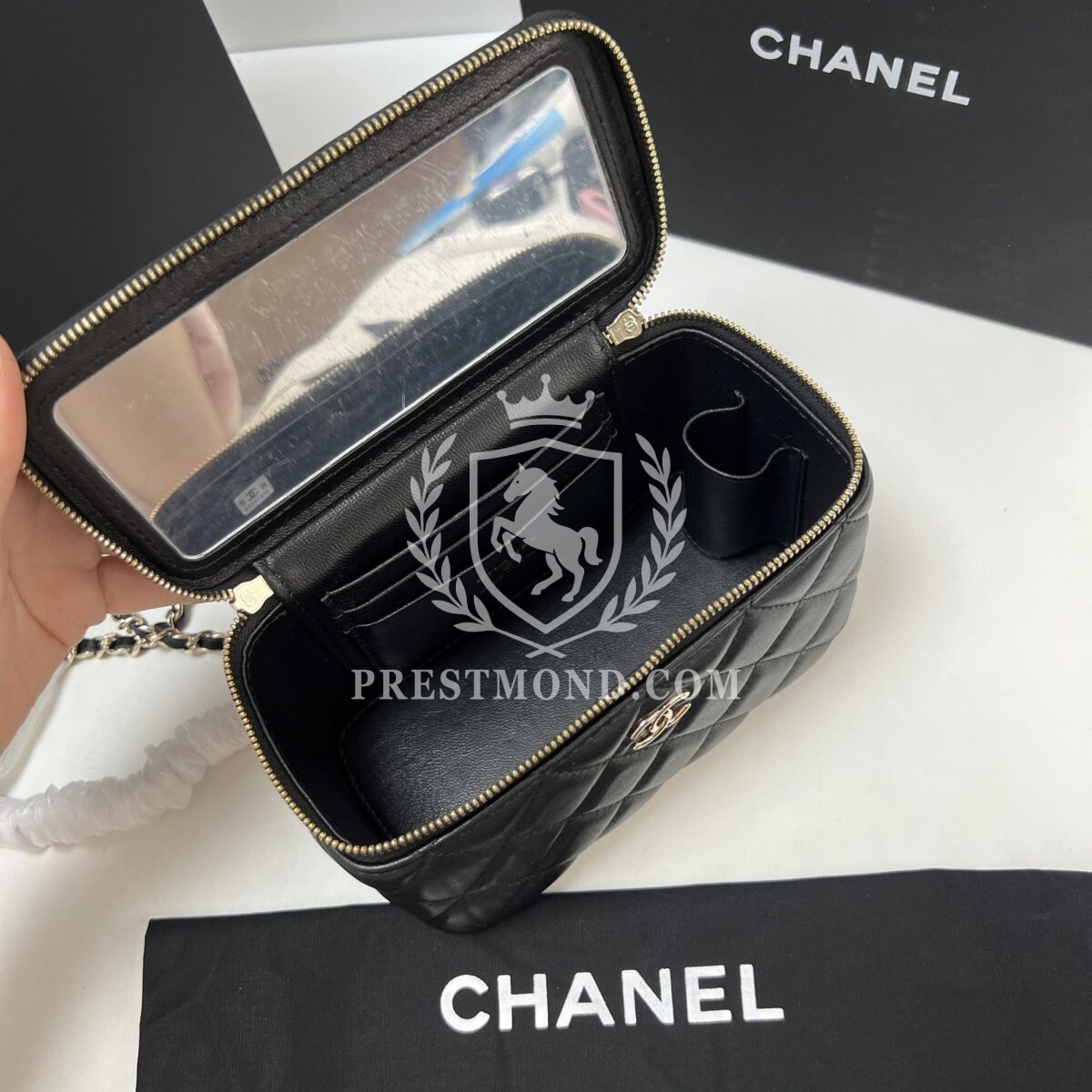 Chanel Vanity Case — изображение 3