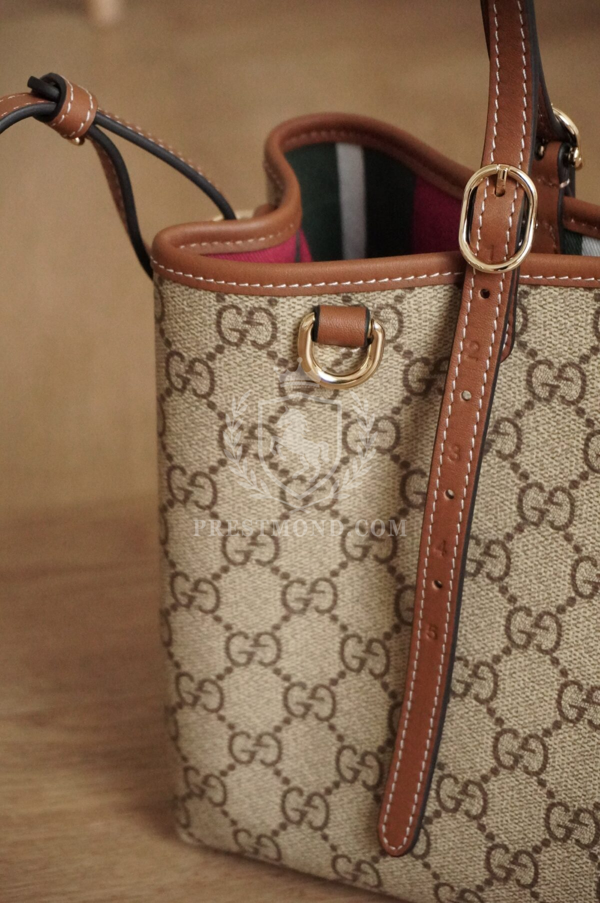 GUCCI Coated Canvas Tote Bag 30см — изображение 8