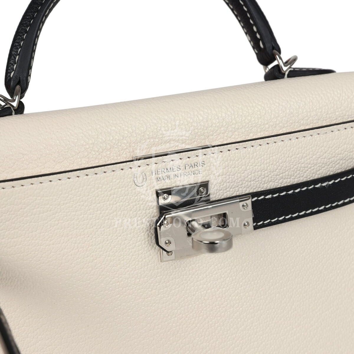Hermes Special Order (HSS) Kelly Sellier 20 Nata and Black Chevre Mysore PHW — изображение 7