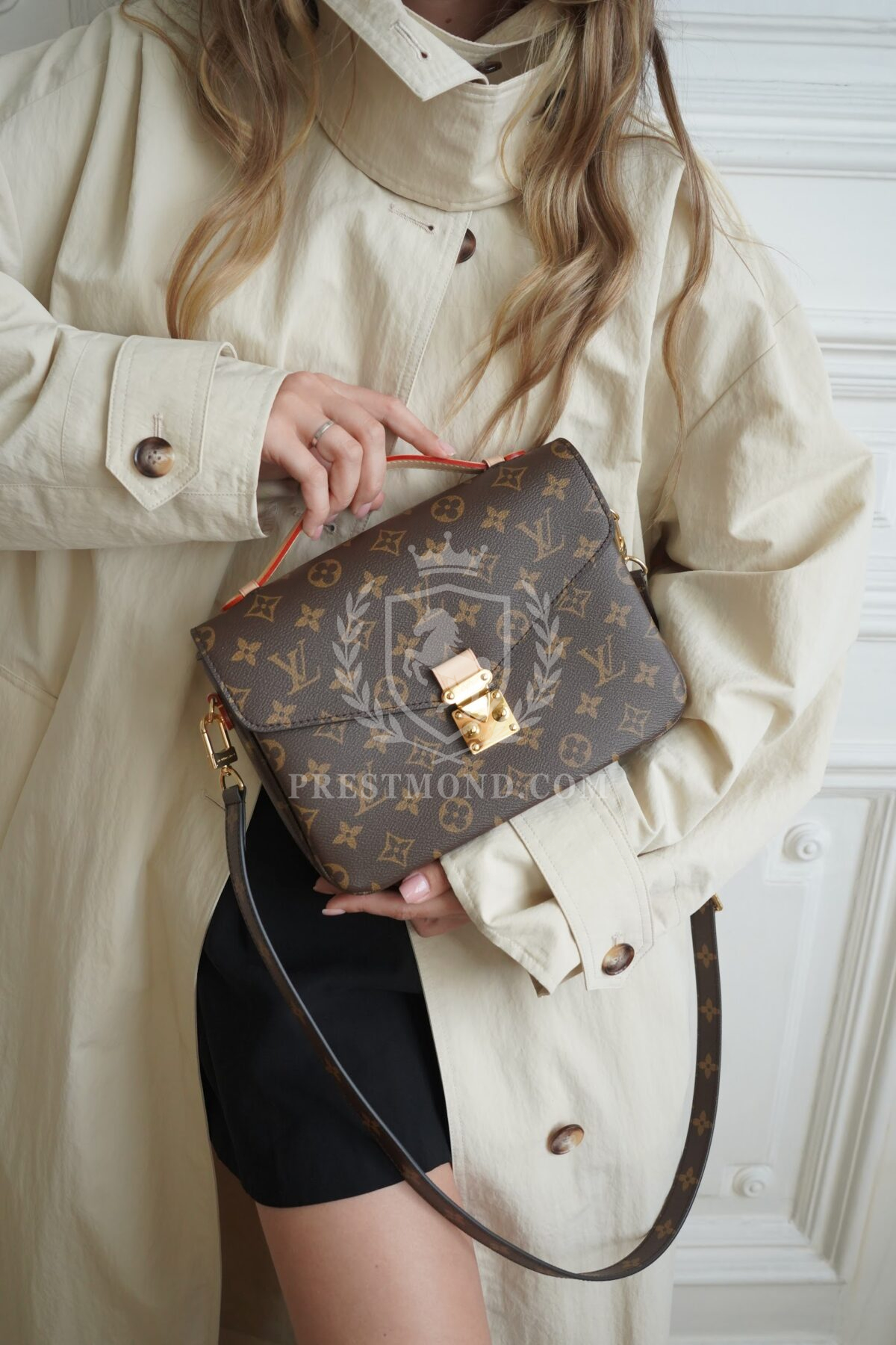 Louis Vuitton Pochette Metis East West — изображение 10