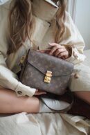 Louis Vuitton Pochette Metis East West