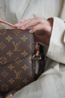 Louis Vuitton Pochette Metis East West