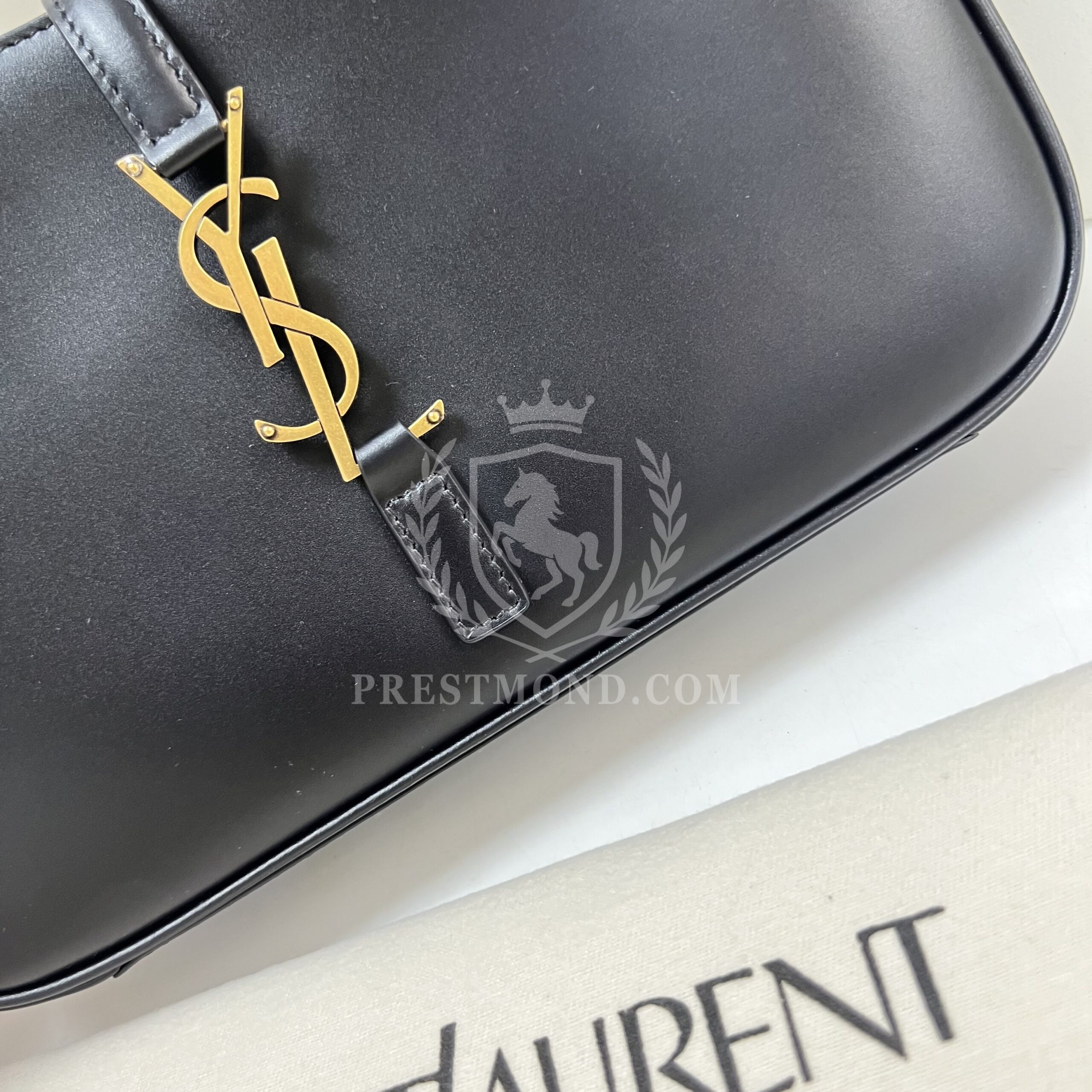 YSL Le 5 à 7 Hobo Bag in smooth leather — изображение 16