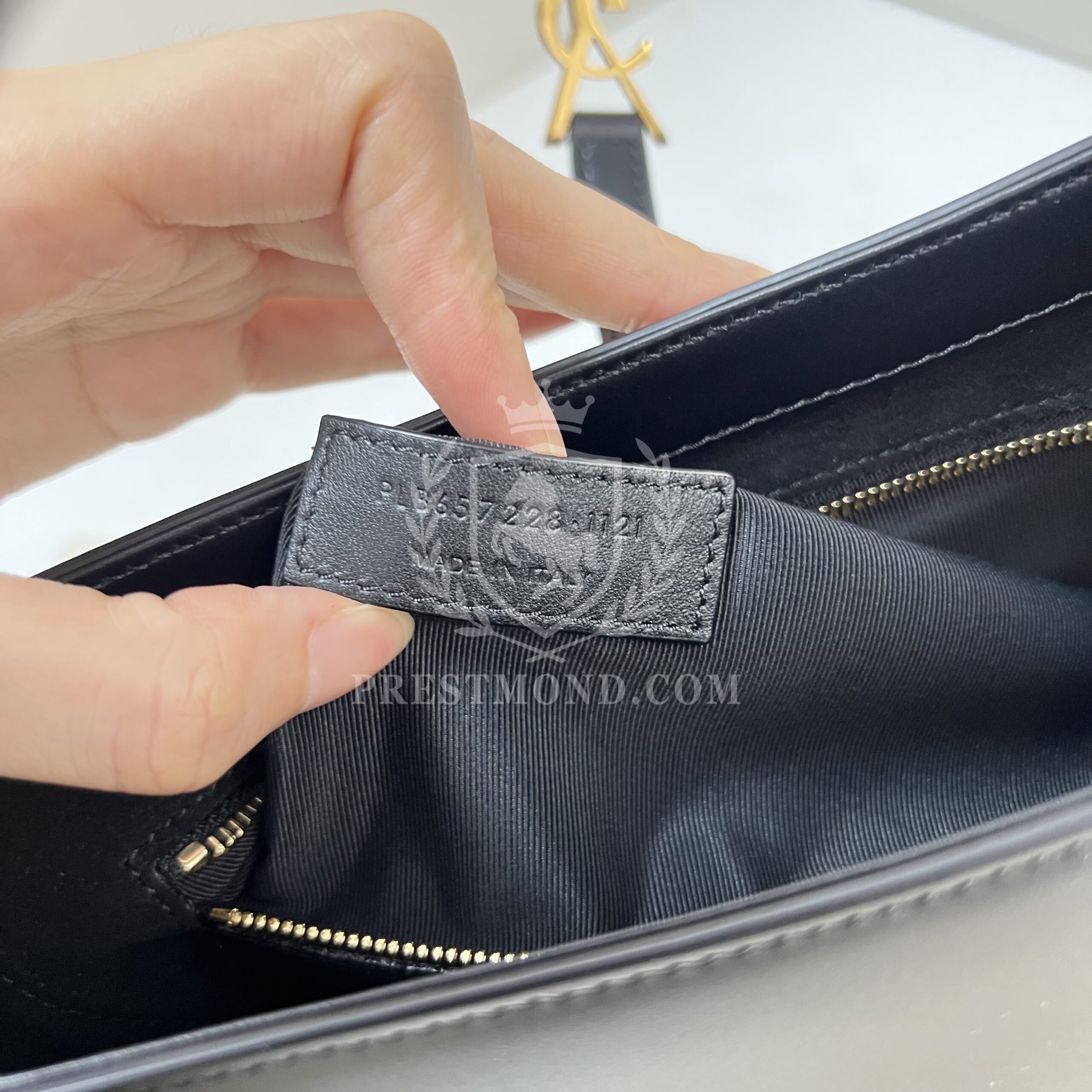 YSL Le 5 à 7 Hobo Bag in smooth leather — изображение 14