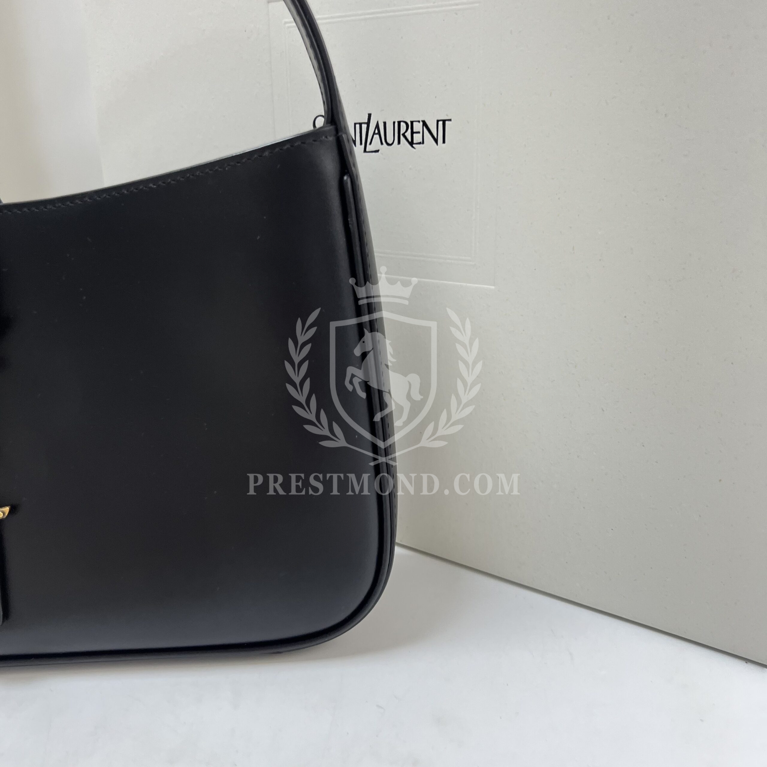 YSL Le 5 à 7 Hobo Bag in smooth leather — изображение 13